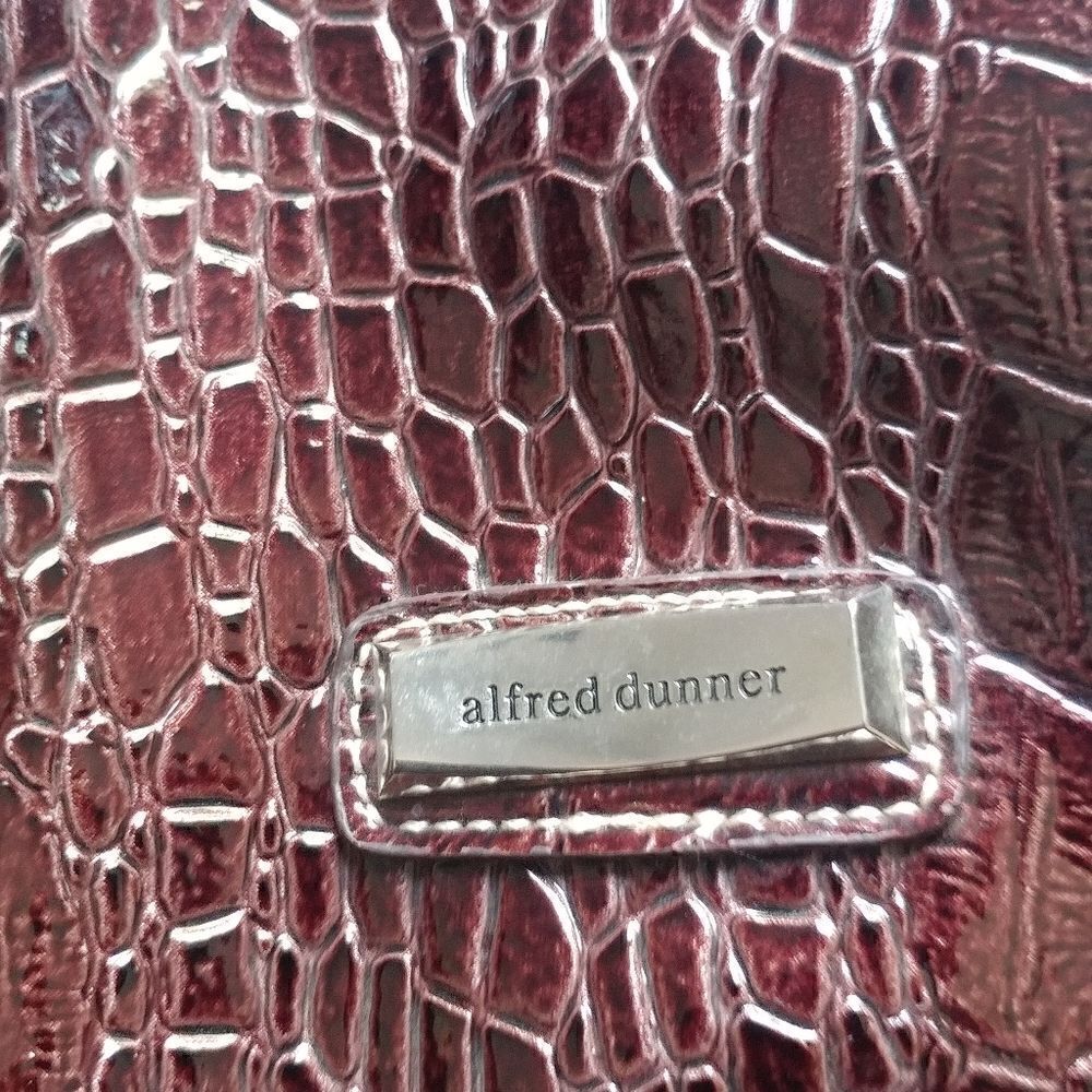 New Alfred Dunner Purse - Picture 3 of 7